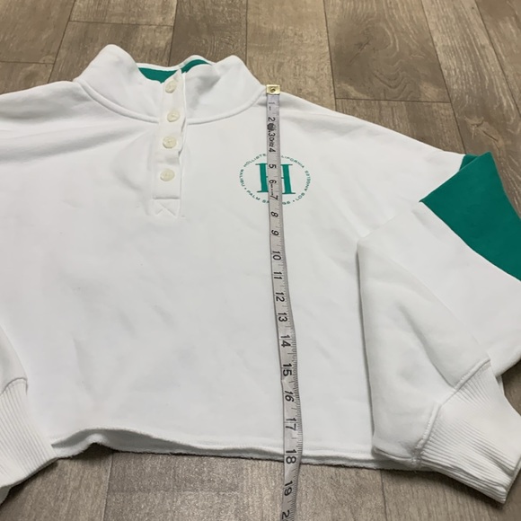 Womens Hollister Henley Pullover Long Sleeve Cropped Oversized Sweatshirt - Picture 4 of 8
